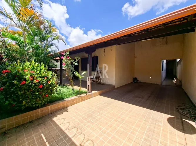 Casa à venda, 4 quartos, 2 vagas, Santa Amélia - Belo Horizonte/MG