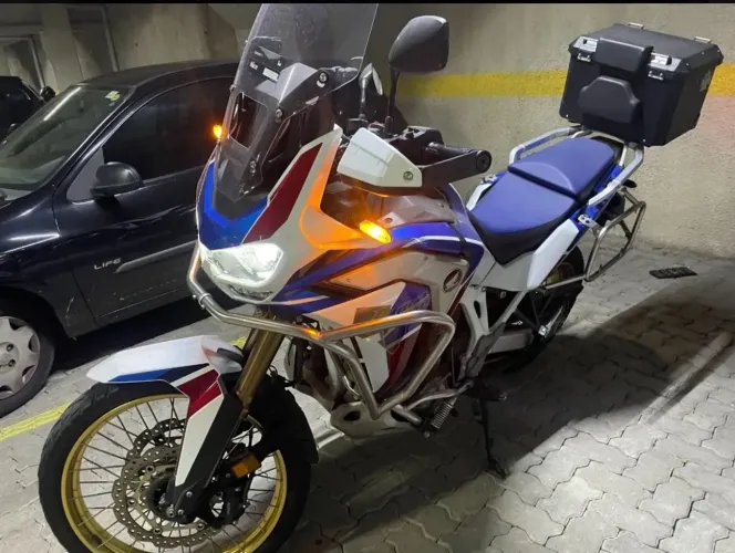 Honda Africa Twin 1100 Adventure Sports 2022 Branca