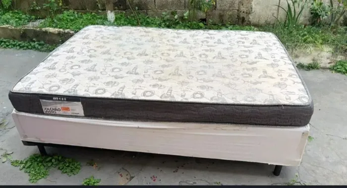Cama box casal no Jaraguá