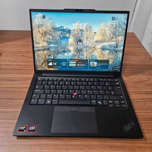 Lenovo Thinkpad E14 Gen7 AMD Ryzen 5 220 16GB DDR5 256GB Tela 14 WUXGA Windows 11 Pro