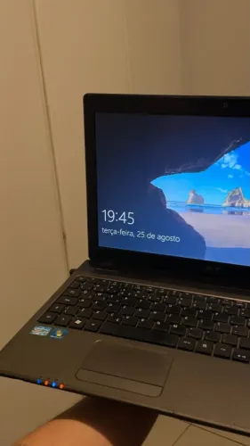 Notebook Acer i3