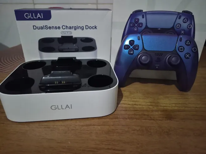 Controle PS5 DualSense Original Chroma Indigo + Base Carregadora DualSense Dock