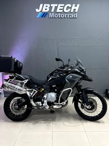 BMW F850 GS Adventure Triple Black 2023 - 3.593km - Impecável!