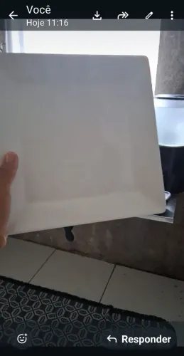 Pratos quadrado 