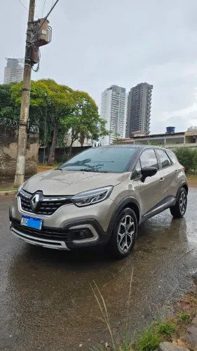 Renault Captur Iconic 1.3 TB 16V Flex 5P AUT 2022
