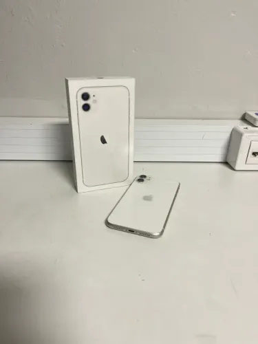 iPhone 11 64 gb