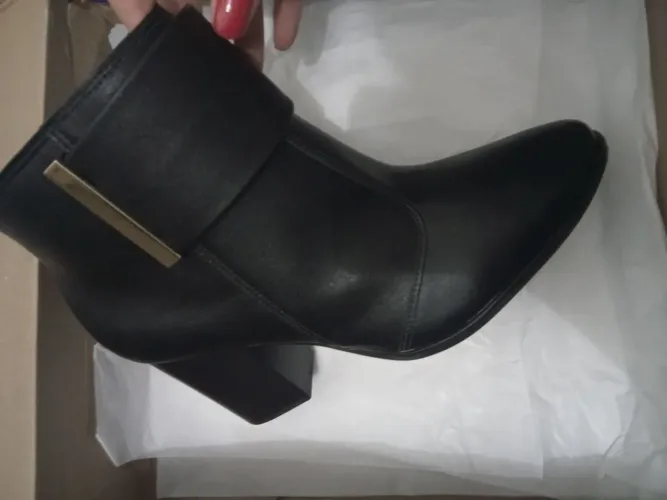 Bota cano baixo 