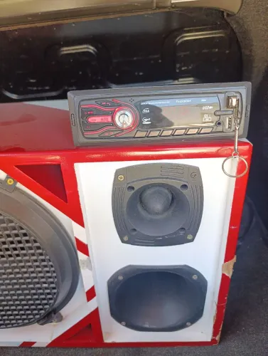 Som automotivo trio 12