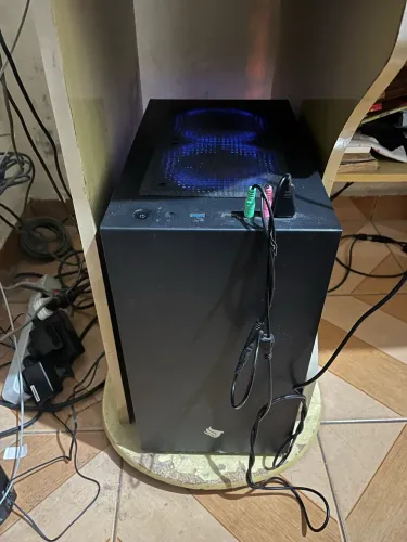 Pc gamer i3 de 9°com setup rgb