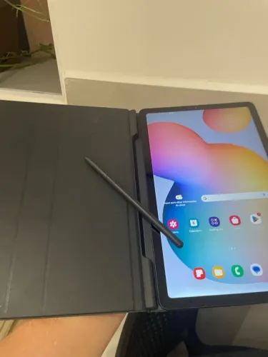 Vendo tablet Samsung semi novo