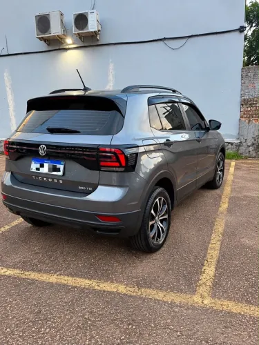 Volkswagen T-Cross 1.0 TSI Flex 12V 5P Mec. 2021
