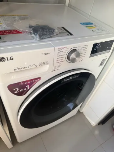Lava e Seca LG 11kg 220V - para conserto - R$ 850