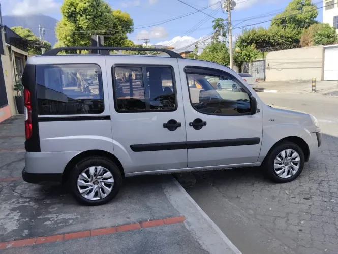 Fiat Doblo Essence 1.8 Flex 16V 5P 2016