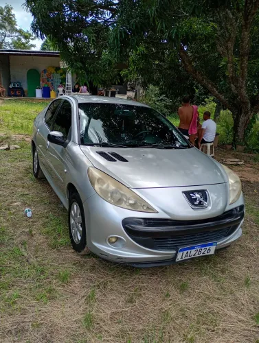 Peugeot 207 Sed. Passion XR Sport 1.4 Flex 8V 4P 2010