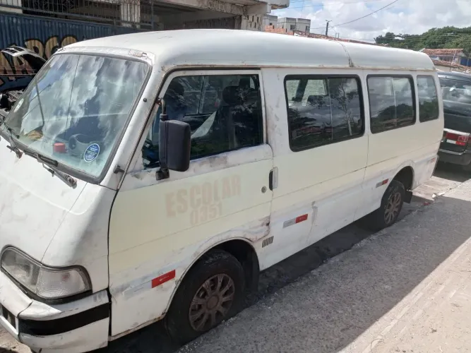 Asia Motors Towner Glass Van 2027
