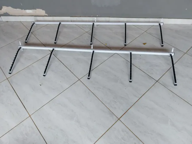 Vendo arara de loja 4 braços