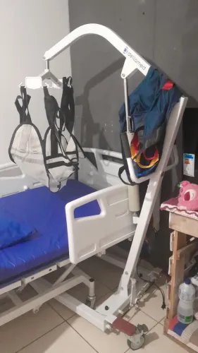 Guincho Hidráulico para transporte de acamados