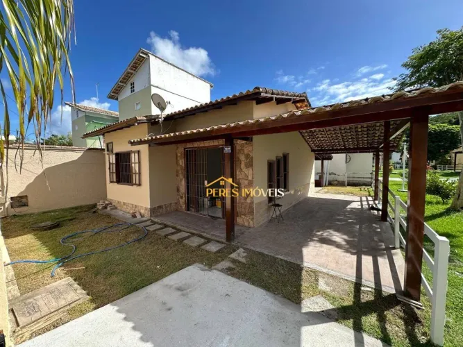 Casa linear em condomínio na Extensão do Bosque!