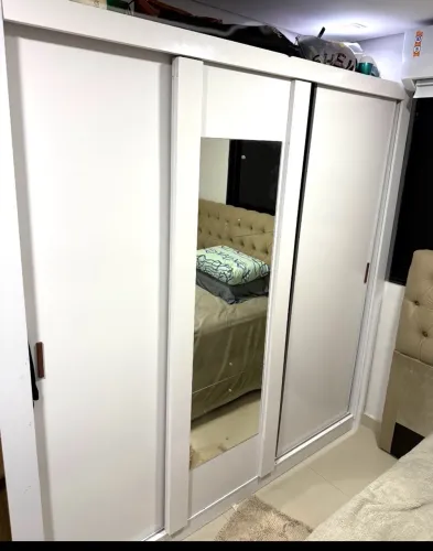 Guarda roupa 