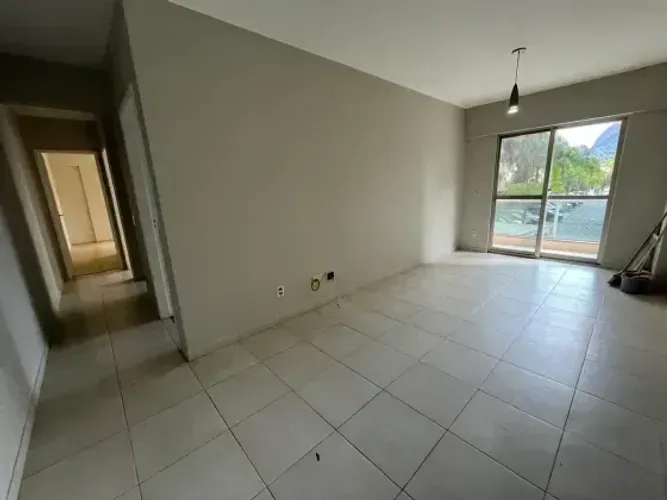 Vendo apartamento com 2 quartos em Barra Olímpica - Rio de Janeiro - RJ