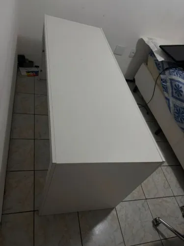 Mesa de Escritório / Escrivaninha Branca Espaçosa (187cm) - Excelente Estado