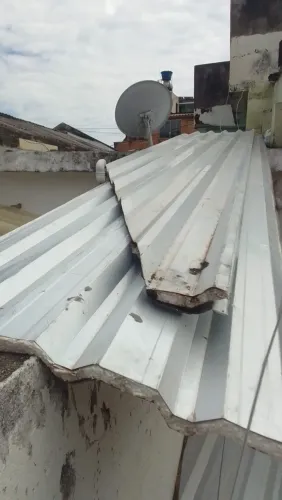 Telhas sanduíches