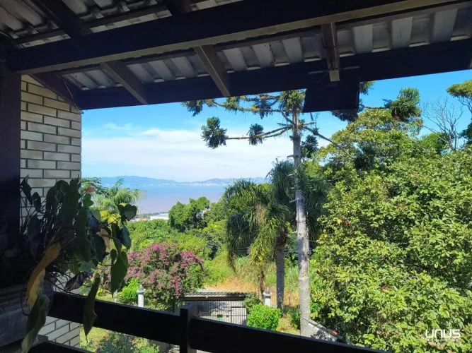 Casa à venda no Jardim Janaína, Biguaçu