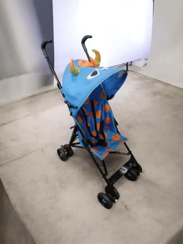 Carrinho de bebe umbrella monstros voyage azul