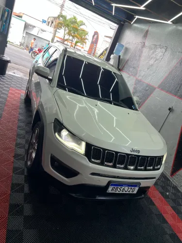 Jeep Compass Longitude 2.0 4X2 Flex 16V Aut. 2021