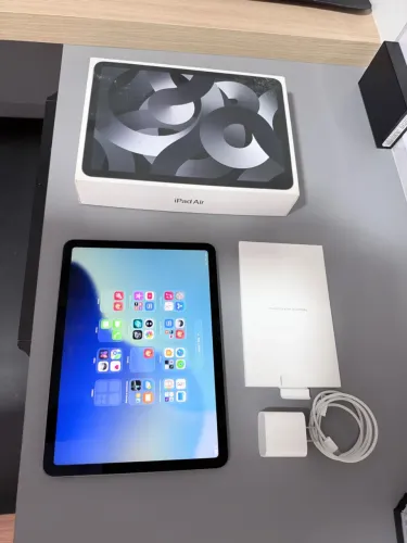 iPad Air 5ª Geração (chip M1) - 64gb wifi