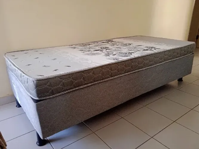 Cama box e colchão