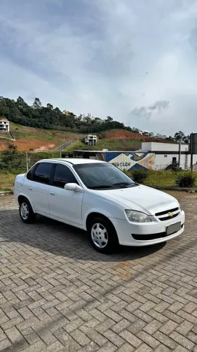 Chevrolet Classic Advantage 1.0 VHC Flexpower 4P 2014
