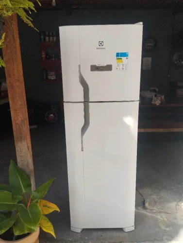 Geladeira Eletrolux Frost Free 400 litros ENTREGO