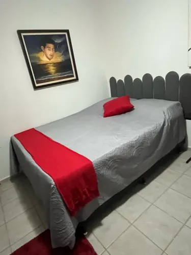 Cama casal queen 