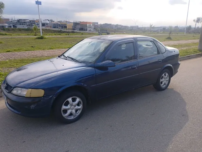 Chevrolet Vectra GL 2.2 / 2.0 MPFI 1998
