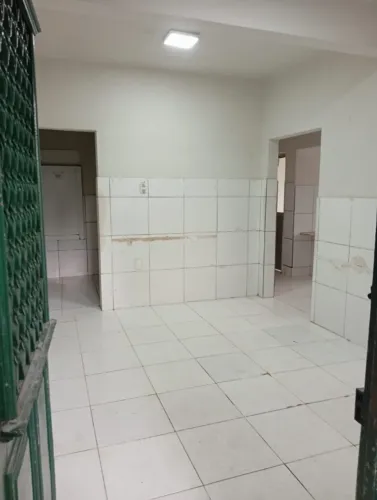 Alugo ponto comercial na Rosa e Silva