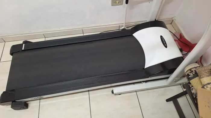 Esteira ergométrica Titanium 110v