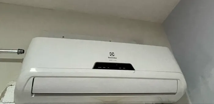 Split - Electrolux - 9.000 BTUs 