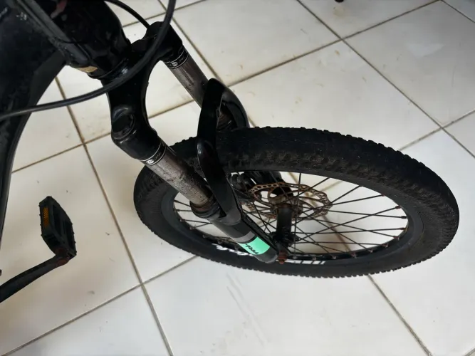 Bicicleta aro 20