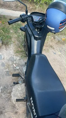 Moto nova só uso para ir ao trabalho valor 12,500