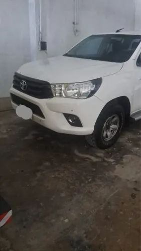 Toyota Hilux CS 4X4 2.8 TDI Diesel Mec. 2020