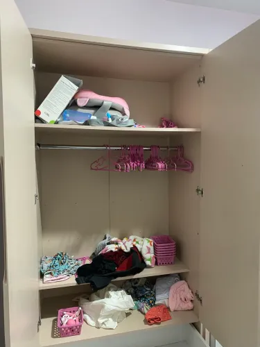 Guarda roupa de bebê