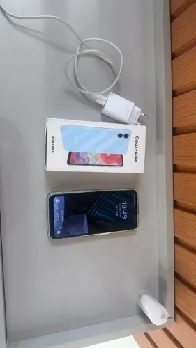 GALAXY A04e 64 GB MUITO CONSERVADO - MOTIVO GANHEI UM IPHONE