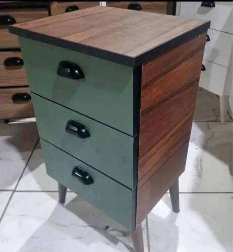 Criado retro 3 gavetas