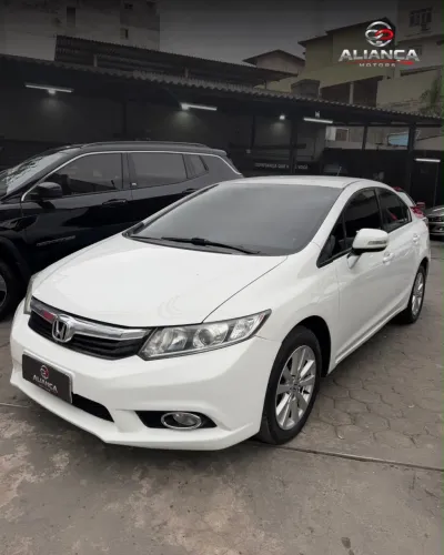 Honda Civic Sedan LXR 2.0 Flexone 16V Aut. 4P 2014