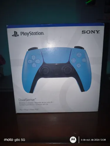 Vende-se controle de PS5 usado único dono