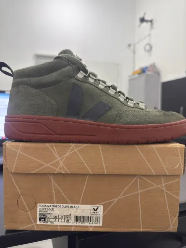 VERT RORAIMA SUEDE OLIVE BLACK - 39