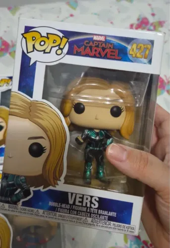 Capitã Marvel (VERS) Funko POP 427