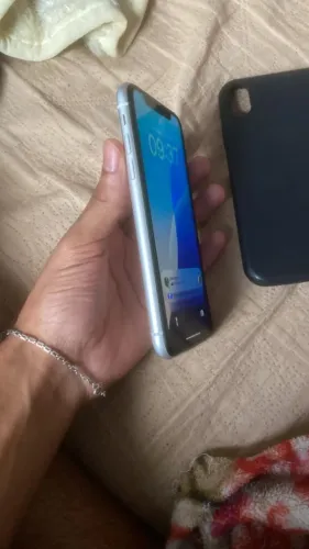 iPhone XR 64gg