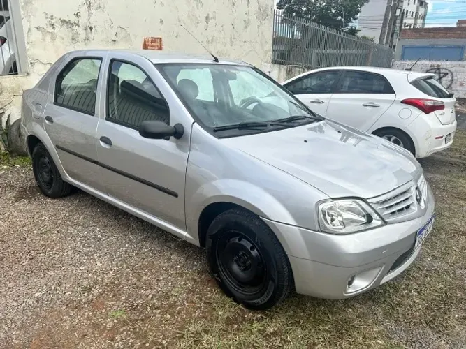Renault Logan Expression Hi-flex 1.6 8V 4P 2010